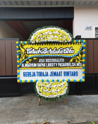 Papan Bunga Duka di Eris