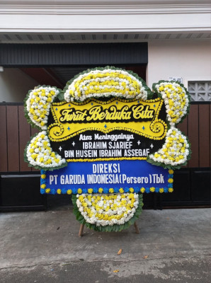 Papan Bunga Duka di Eris